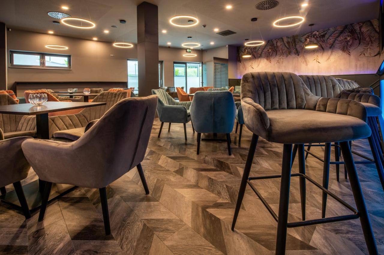 Wellness Hotel Panorama Trencianske Teplice Luaran gambar