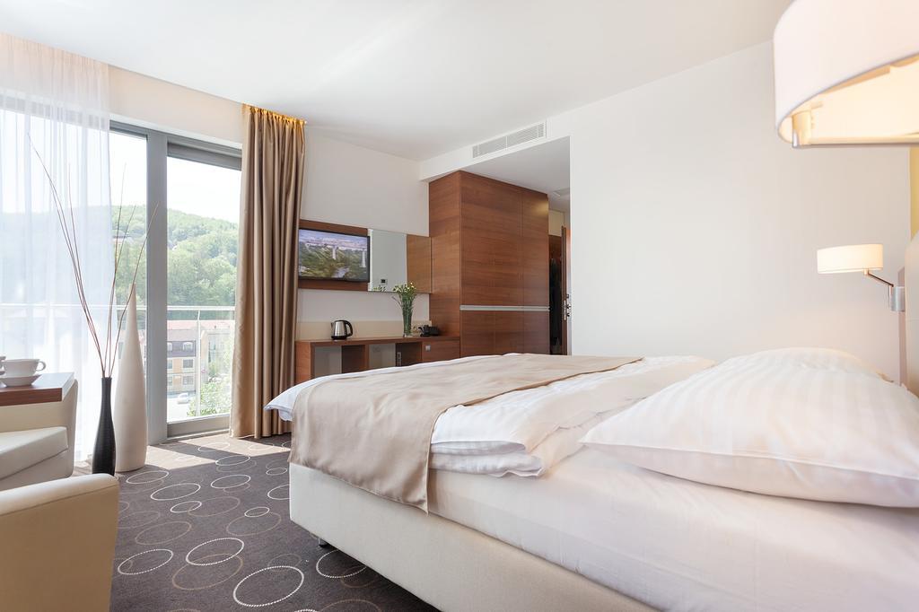 Wellness Hotel Panorama Trencianske Teplice Bilik gambar