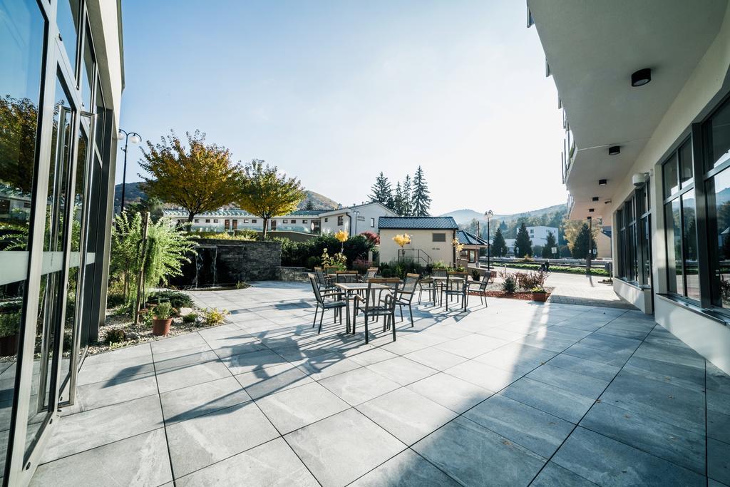 Wellness Hotel Panorama Trencianske Teplice Luaran gambar
