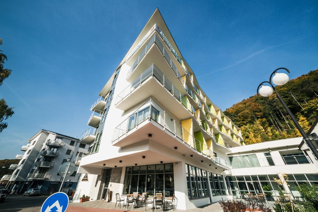 Wellness Hotel Panorama Trencianske Teplice Luaran gambar